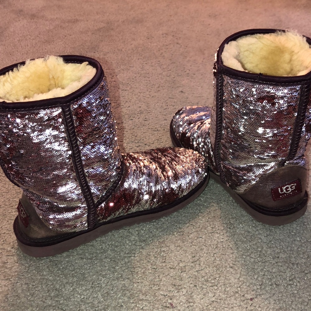 Ugg Australia brown sequins boots